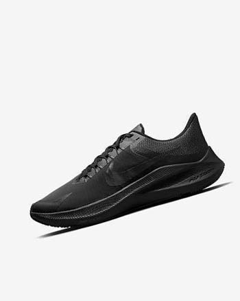 Black / Grey Men's Nike Winflo 8 Running Shoes | CA1185