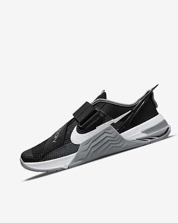 Black / Grey / White / Platinum Women's Nike Metcon 7 FlyEase Training Shoes | CA2298