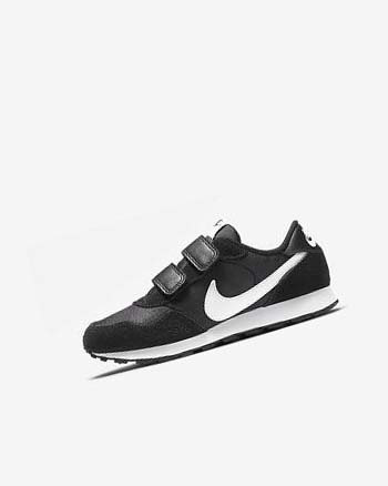 Black / White Girls' Nike MD Valiant Shoes | CA5459