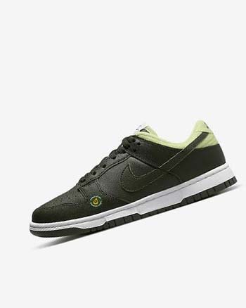 Black Women's Nike Dunk Low LX Sneakers | CA4786