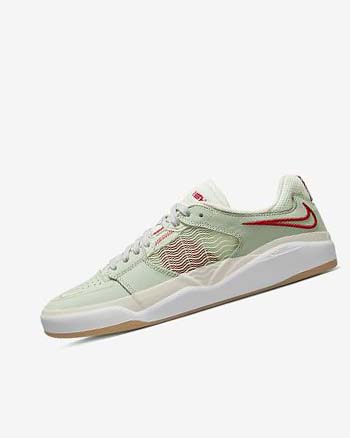 Green / Light Beige / Red Women's Nike SB Ishod Wair Premium Skate Shoes | CA5543