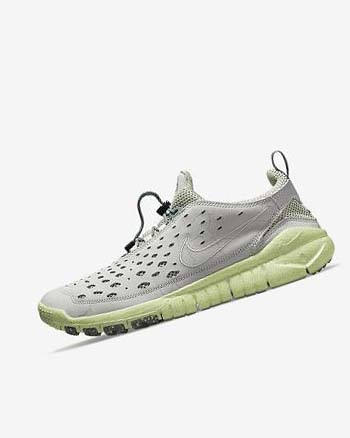 Grey / Light Beige / Grey Men's Nike Free Run Trail Running Shoes | CA5210