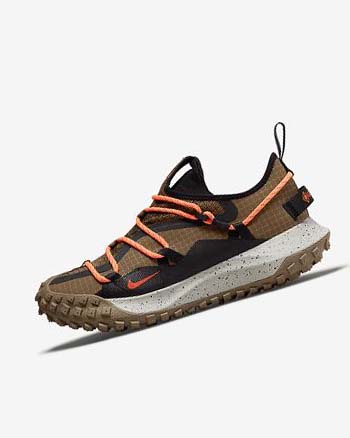 Khaki / Orange / Black Men's Nike ACG Mountain Fly Low GORE-TEX SE Sneakers | CA3079