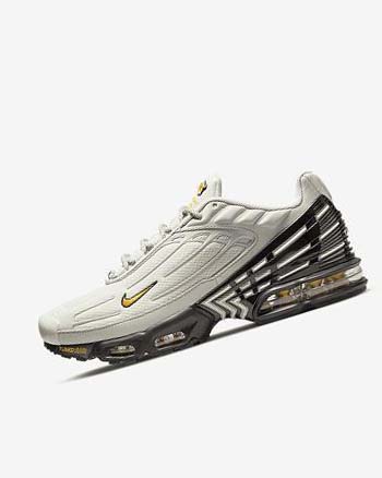 Light Beige / Black / Silver / Gold Men's Nike Air Max Plus 3 Sneakers | CA2254
