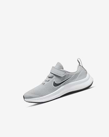 Light Grey / Grey / Black Girls' Nike Star Runner 3 Running Shoes | CA4588