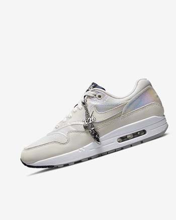White / Light Grey / Navy / Light Beige Women's Nike Air Max 1 Air Max Day Casual Shoes | CA2518