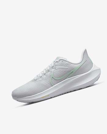 White / Platinum / Green / Mint Women's Nike Air Zoom Pegasus 39 Running Shoes | CA5473